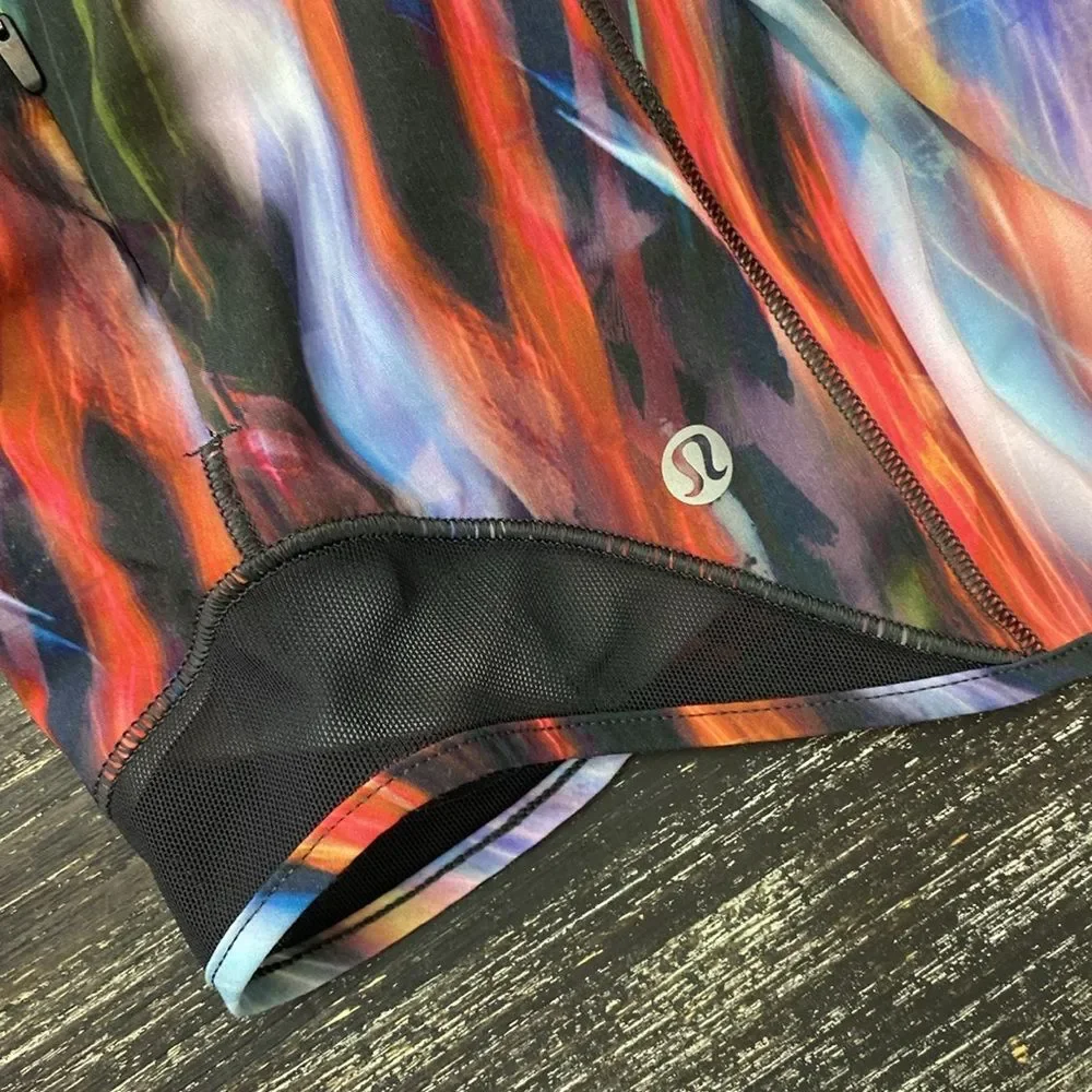 Lululemon Black Multi Color Print Hotty Hot Athletic Sport Shorts 8 - Picture 5 of 8